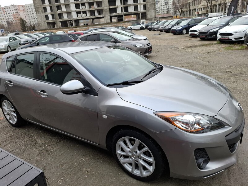 Mazda 3